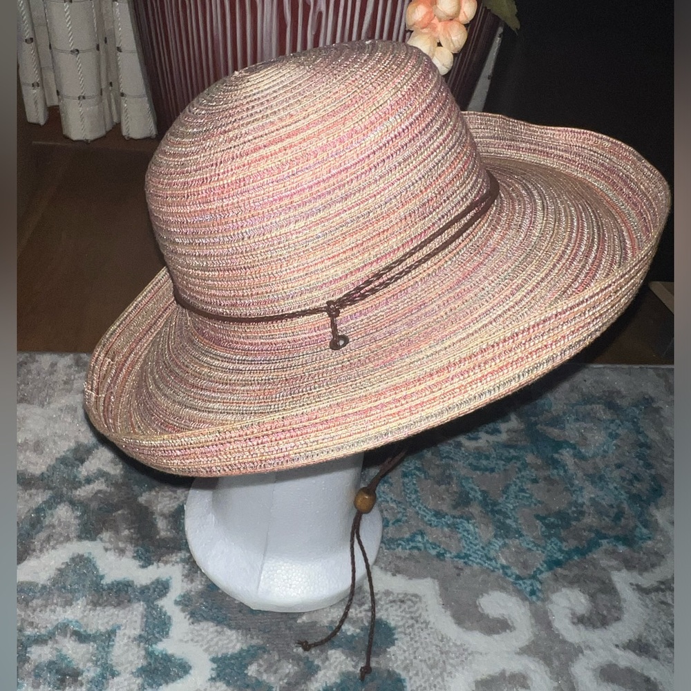 Beach Hat - image 3
